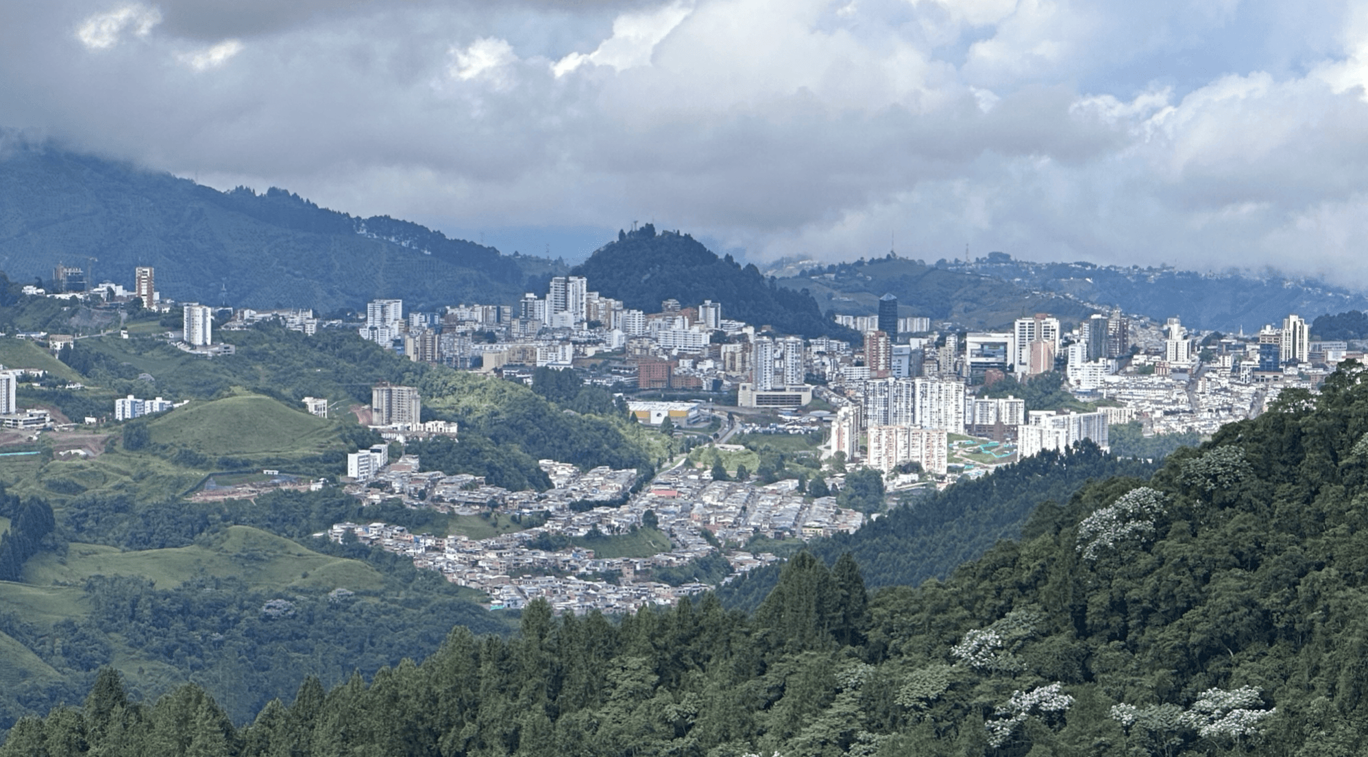 Panoramic view of Manizales